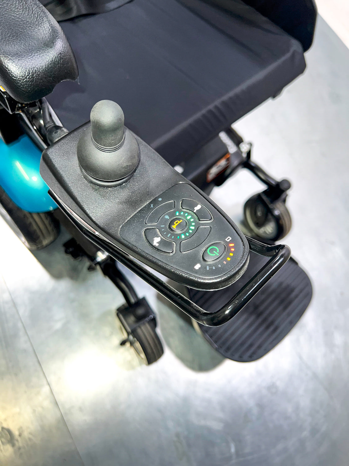 Rascal Realto Used Powerchair Electric Mobility Wheelchair Teal MWD Indoor Outdoor