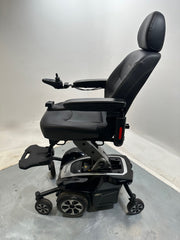 STUNNING 2022 PRIDE JAZZY AIR 2 POWERCHAIR WITH RAISER