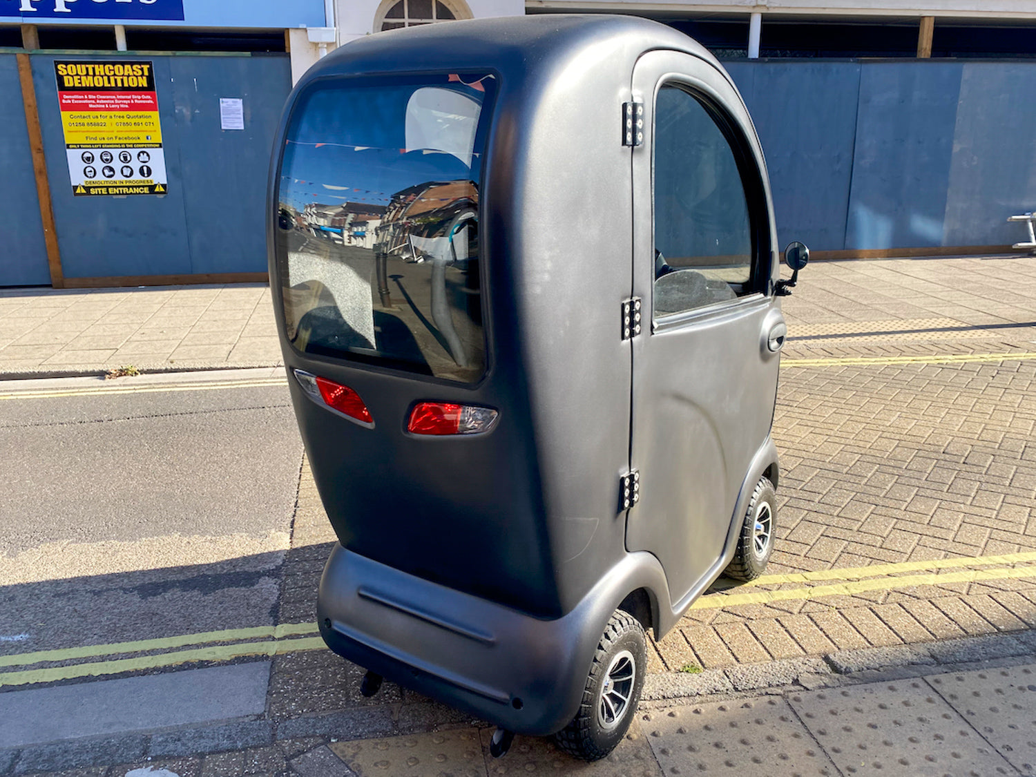 2017 Scooterpac Cabin Car MK2 8mph Class 3 Covered Mobility Scooter Grey Road Legal