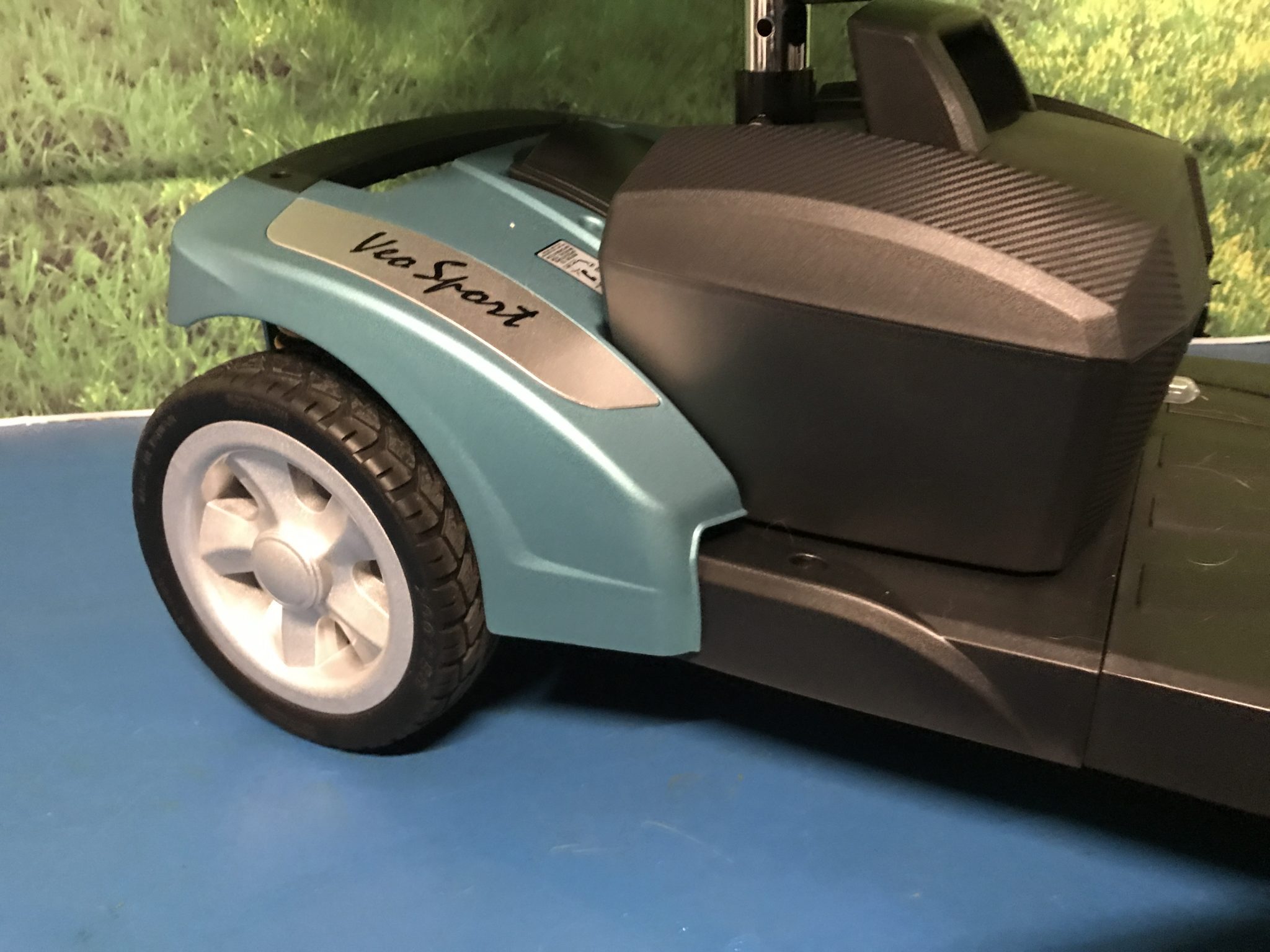 New Rascal Veo Sport from Electric Mobility 4mph Transportable Mobility Scooter