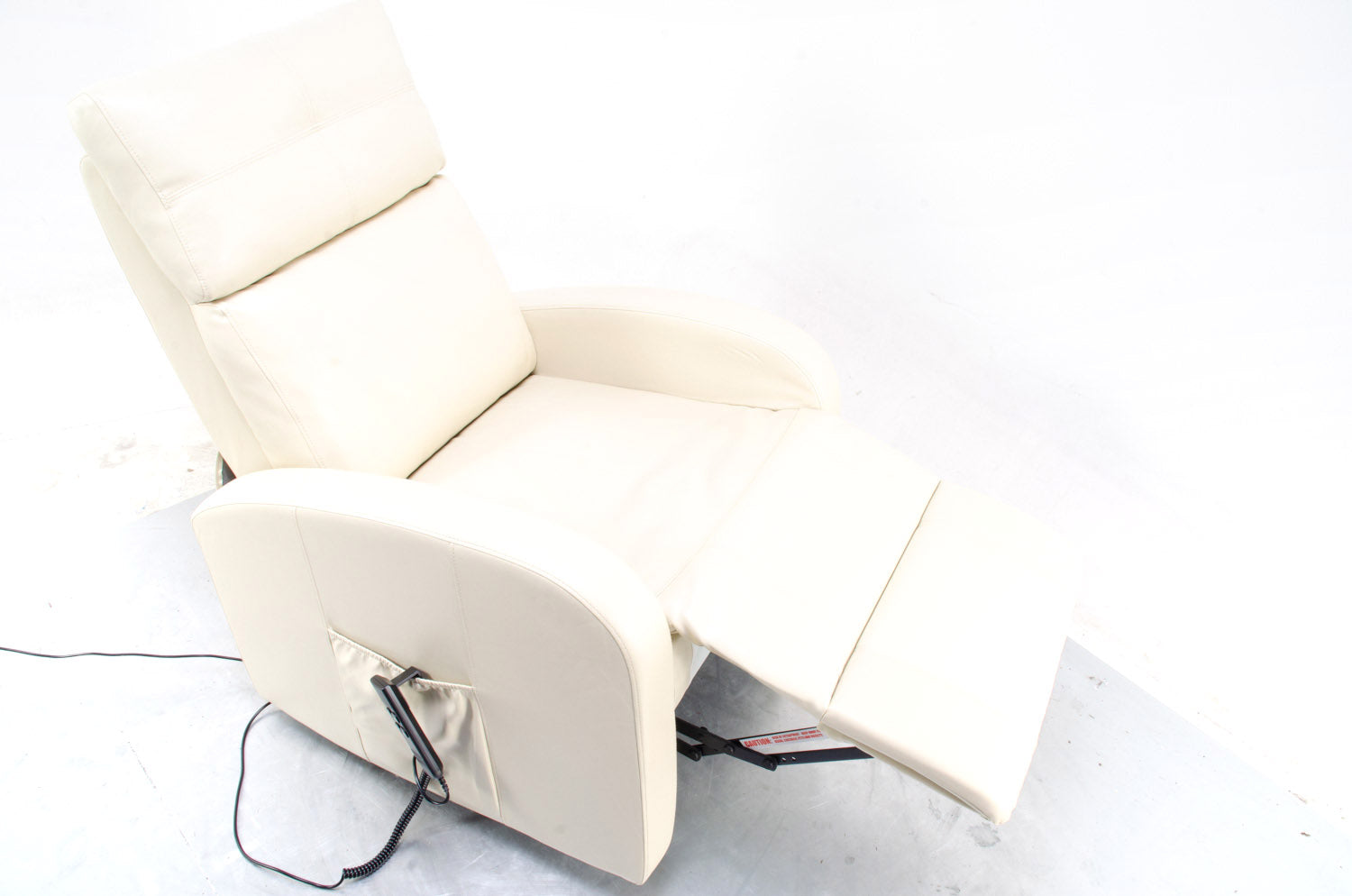 New Restwell Dual Motor Rise & Recline Chair from Drive DeVilbiss in Cream