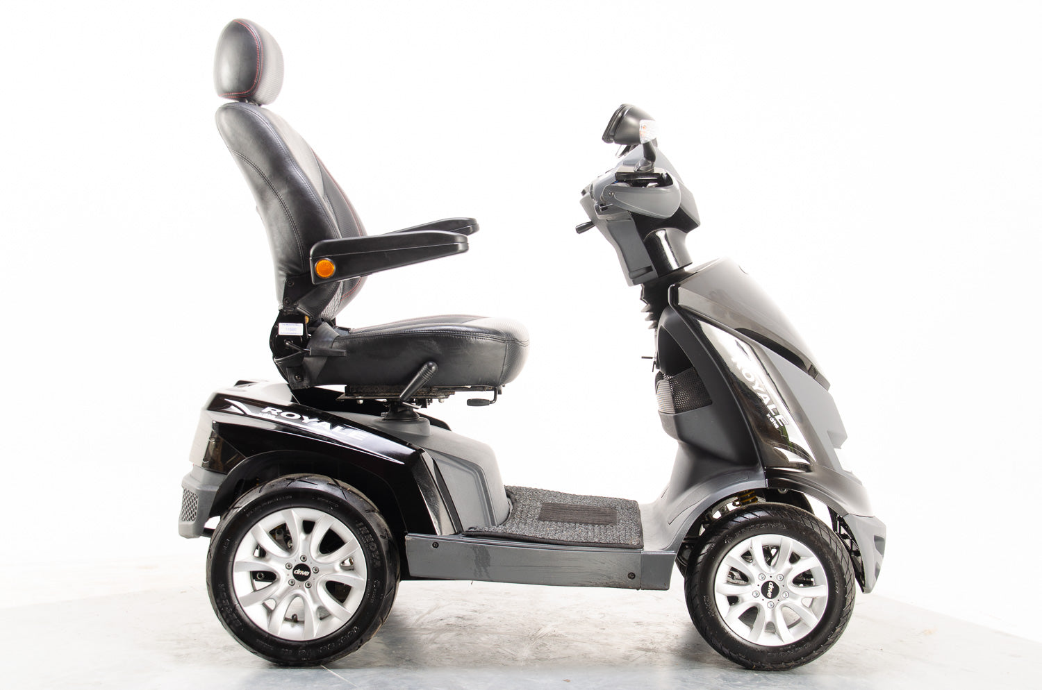 Drive Royale 4 8mph Large Comfort Class 3 Mobility Scooter in Black