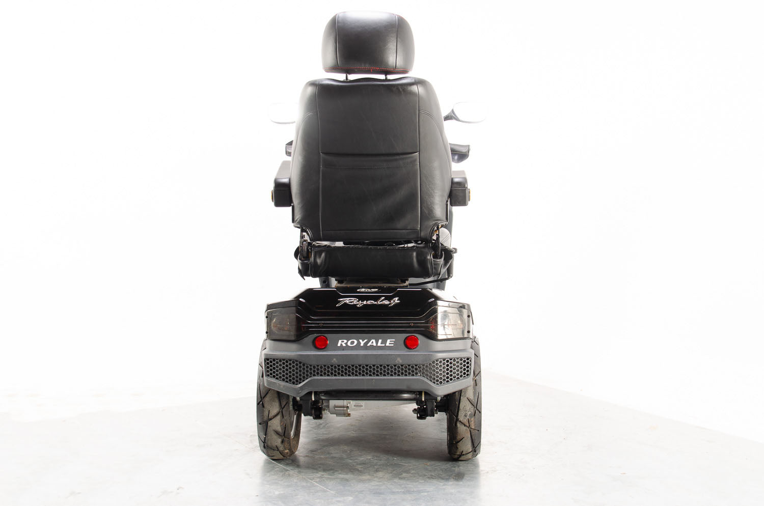 Drive Royale 4 8mph Large Comfort Class 3 Mobility Scooter in Black