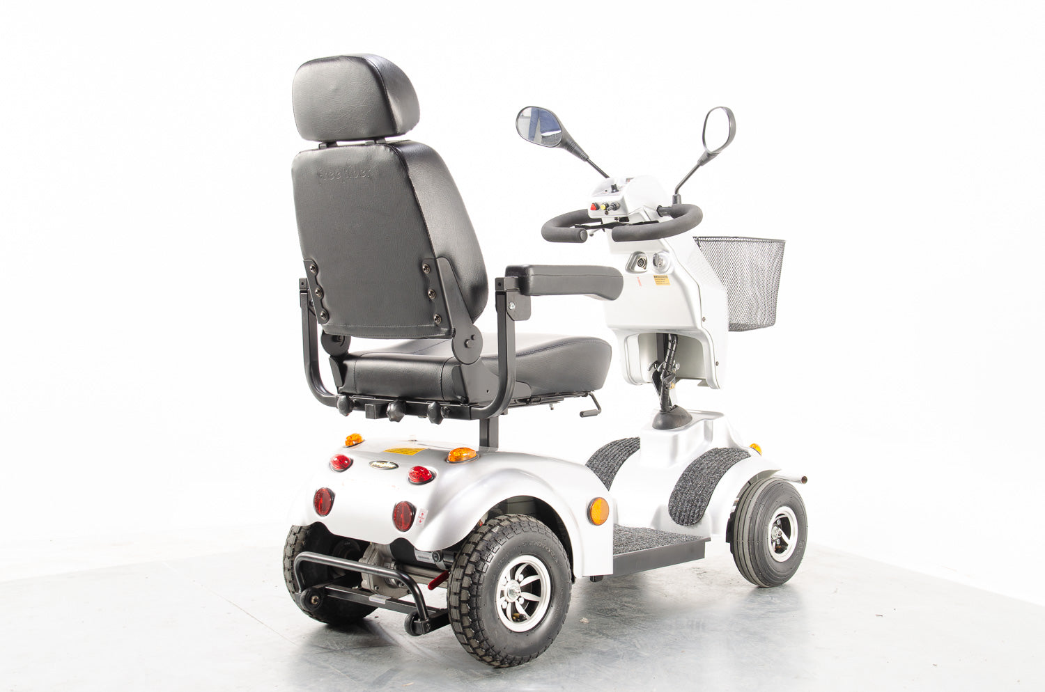 Freerider City Ranger 8 8mph Mid Size Mobility Scooter in Silver