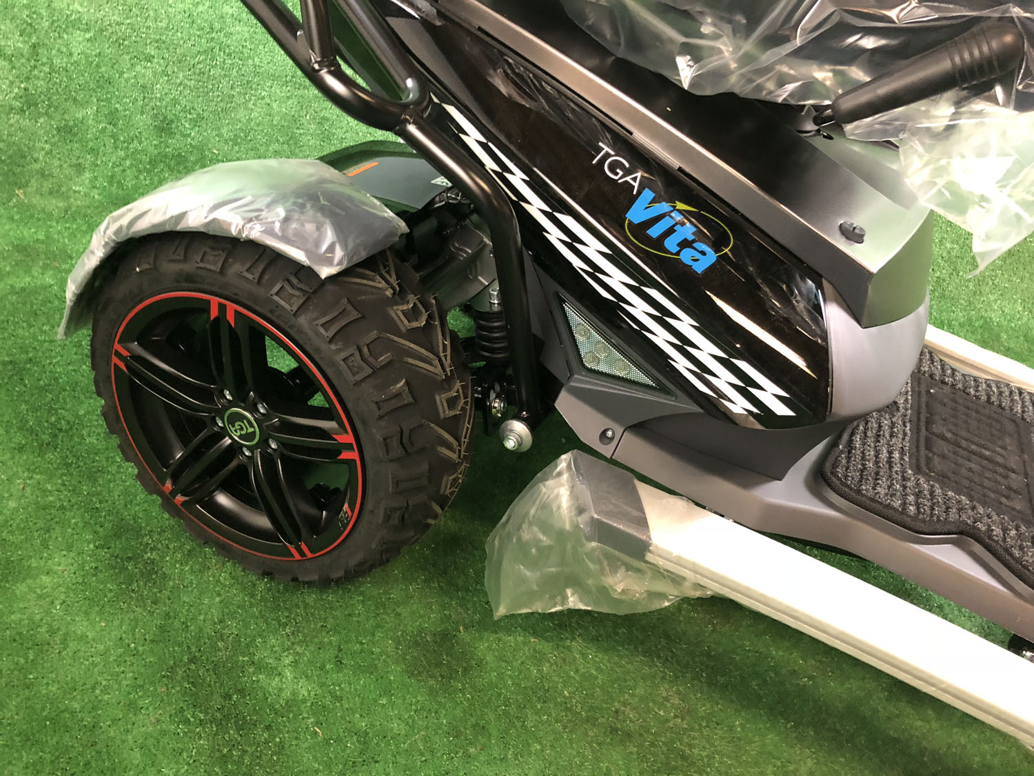 New TGA Vita X 8mph Ultimate Large All Terrain Mobility Scooter