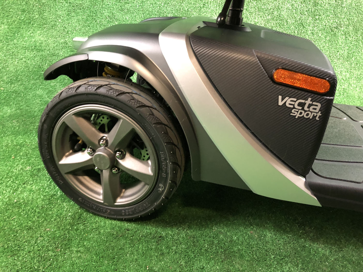 New Rascal Vecta Sport from Electric Mobility 8mph Mid Size Mobility Scooter